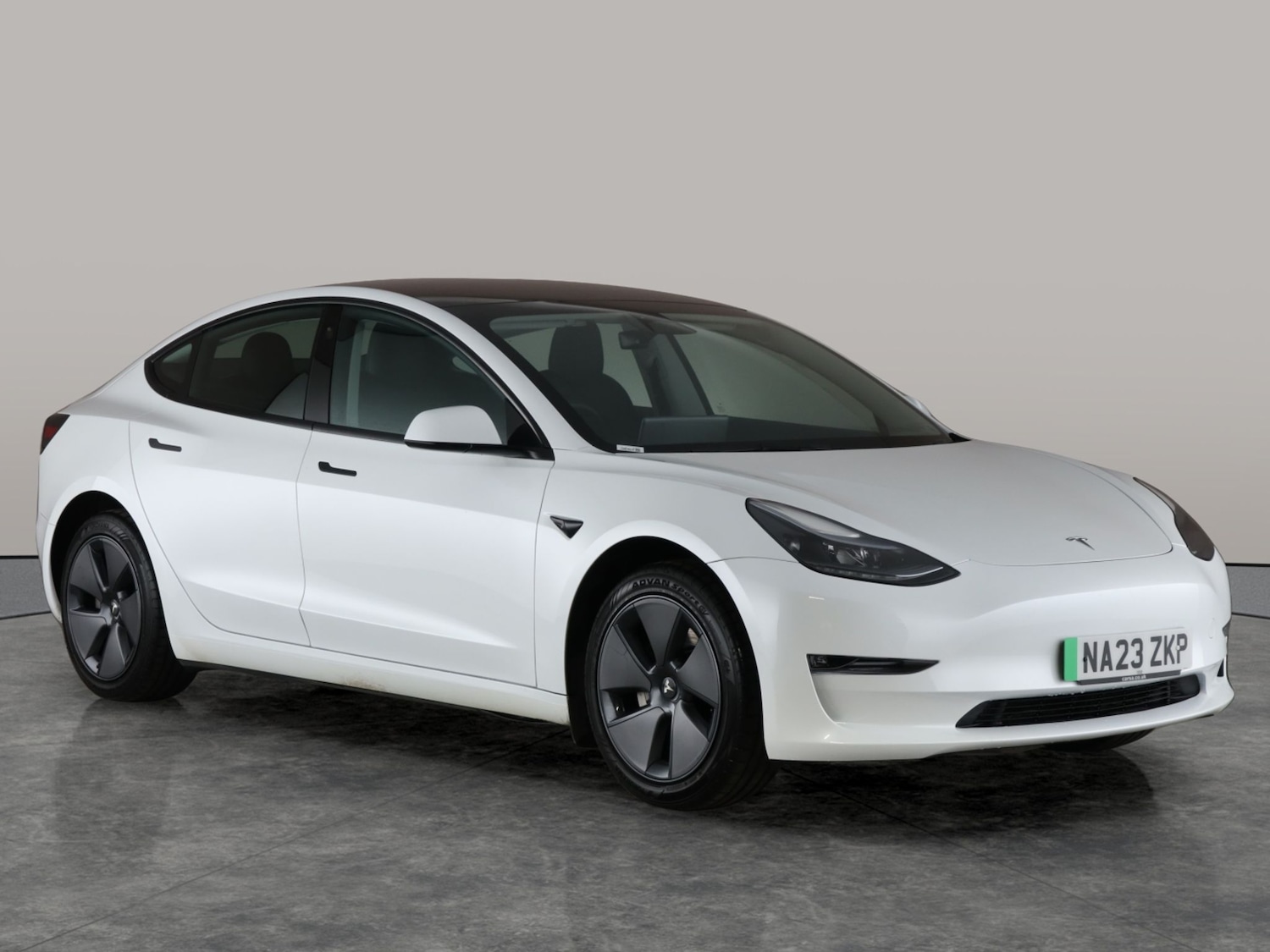 Used Tesla Model 3 2023 for sale - 77076108: Photo 8