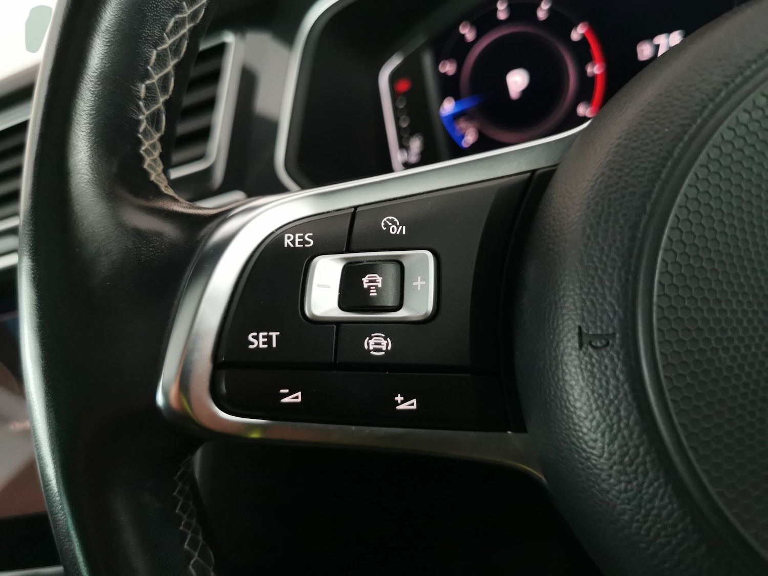 Used Volkswagen Tiguan for sale - 76464297: Photo 29