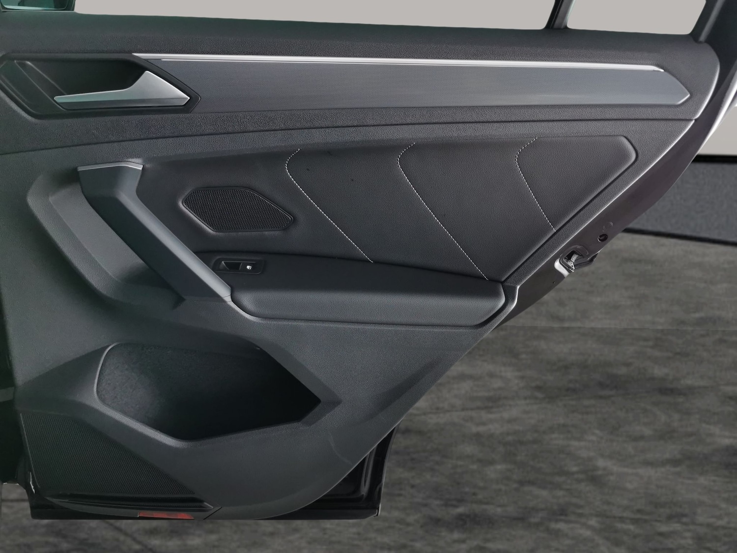 Used Volkswagen Tiguan for sale - 76464297: Photo 43