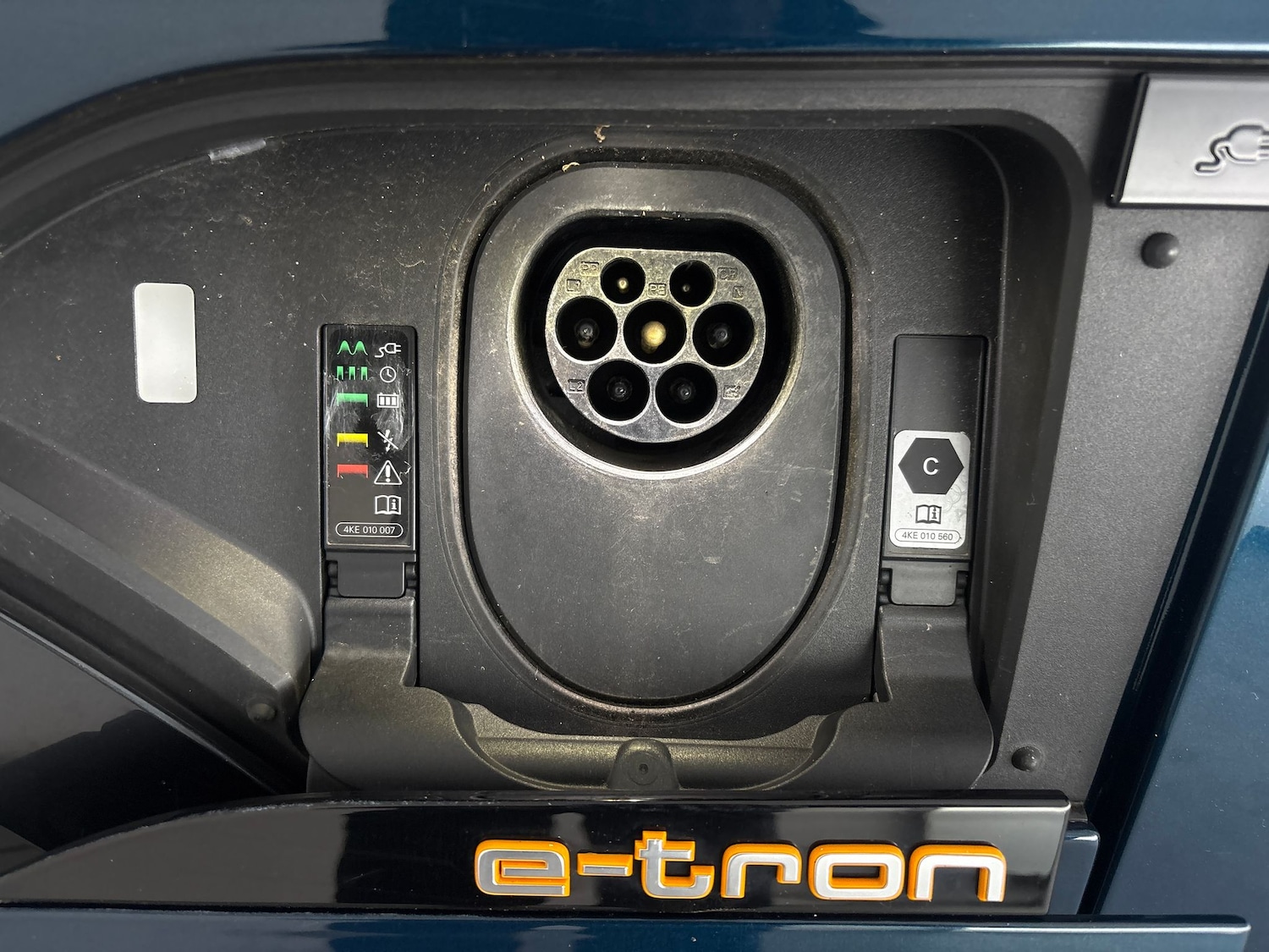 Used Audi e-tron 2022 for sale - 78132575: Photo 38