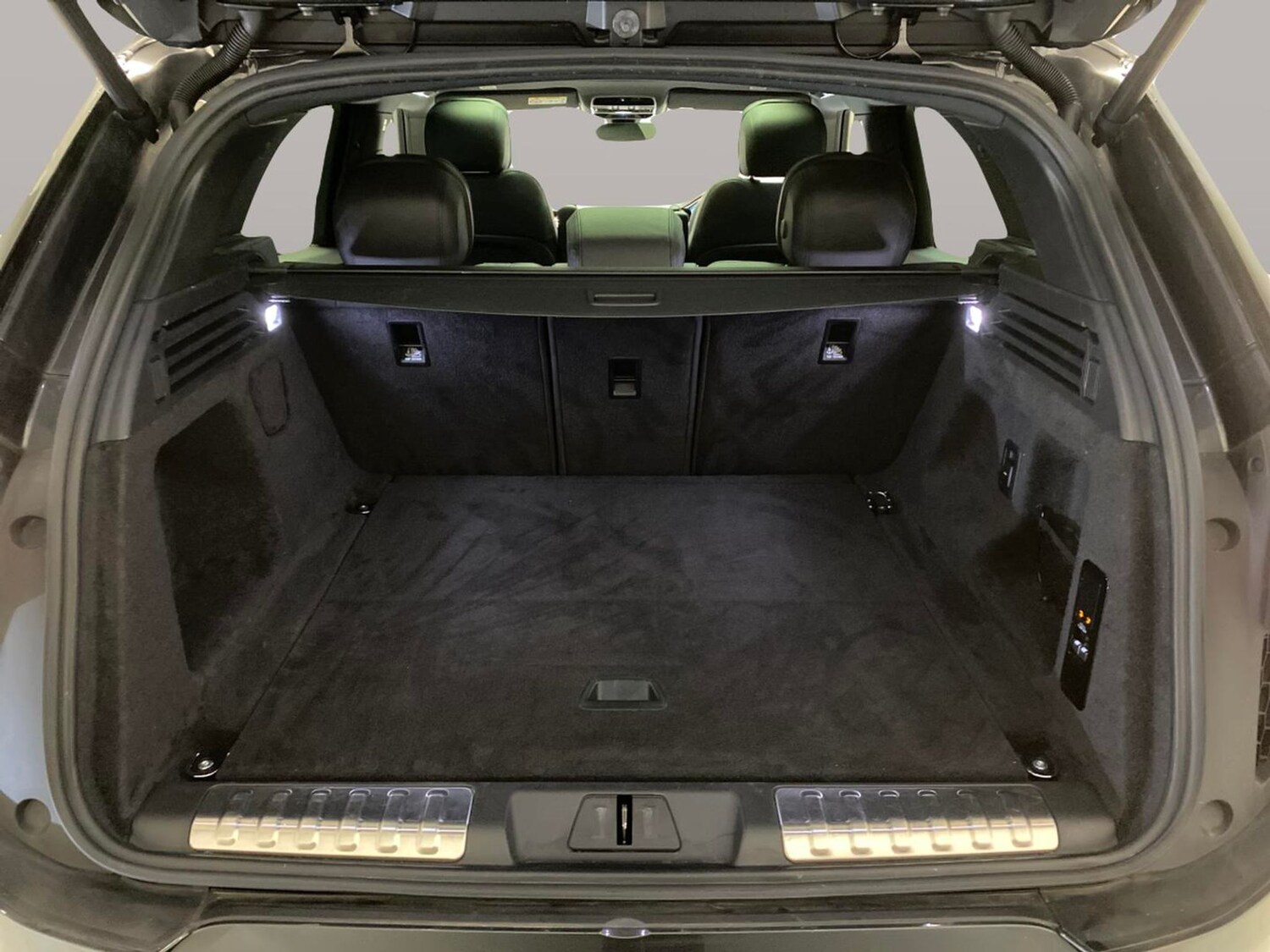 Used Land Rover Range Rover Sport 2024 for sale - 77829750: Photo 49