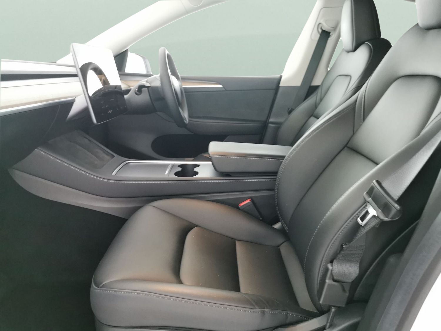 Used Tesla Model Y 2022 for sale - 77110194: Photo 4