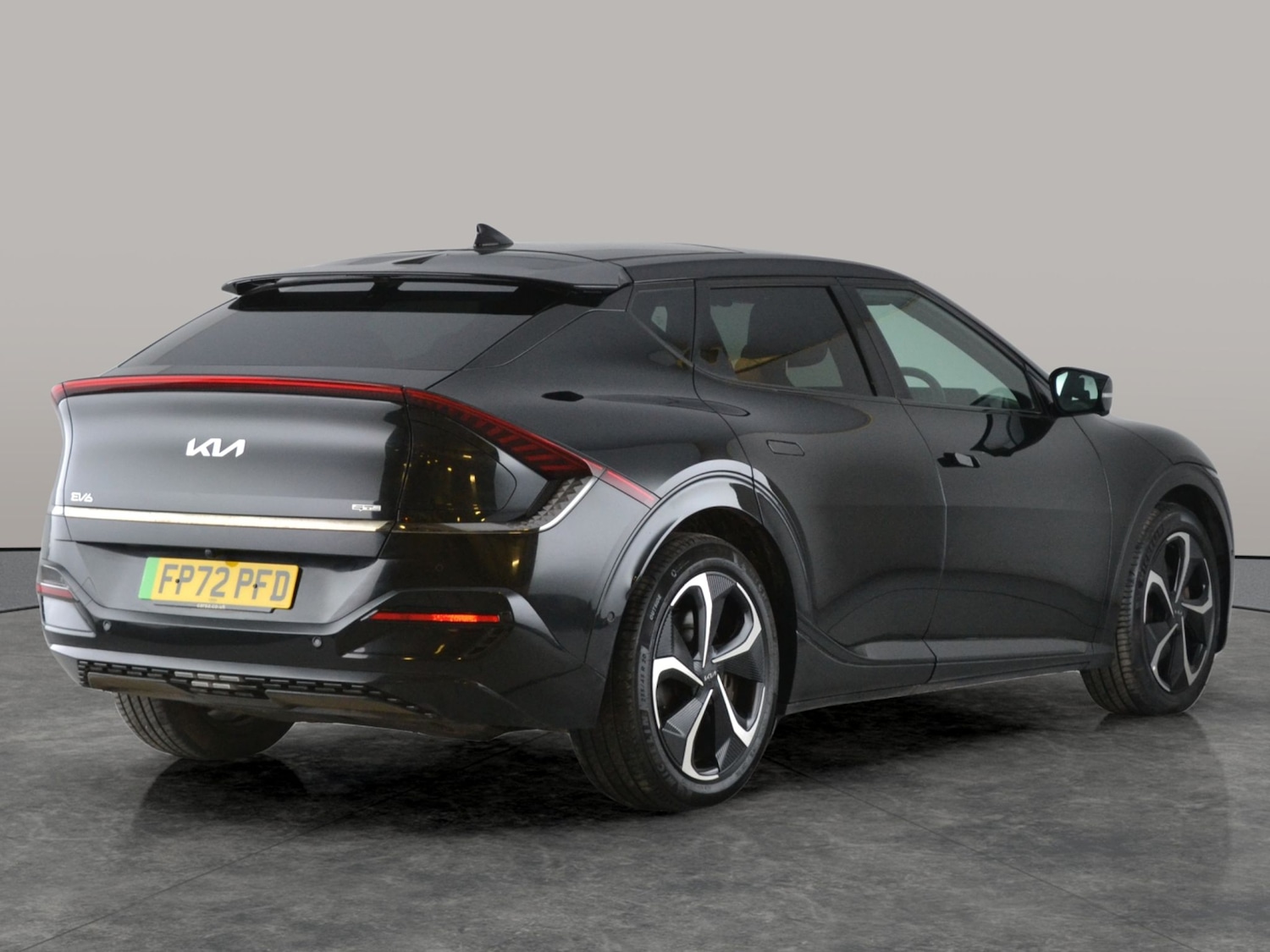 Used Kia EV6 2023 for sale - 77691328: Photo 10