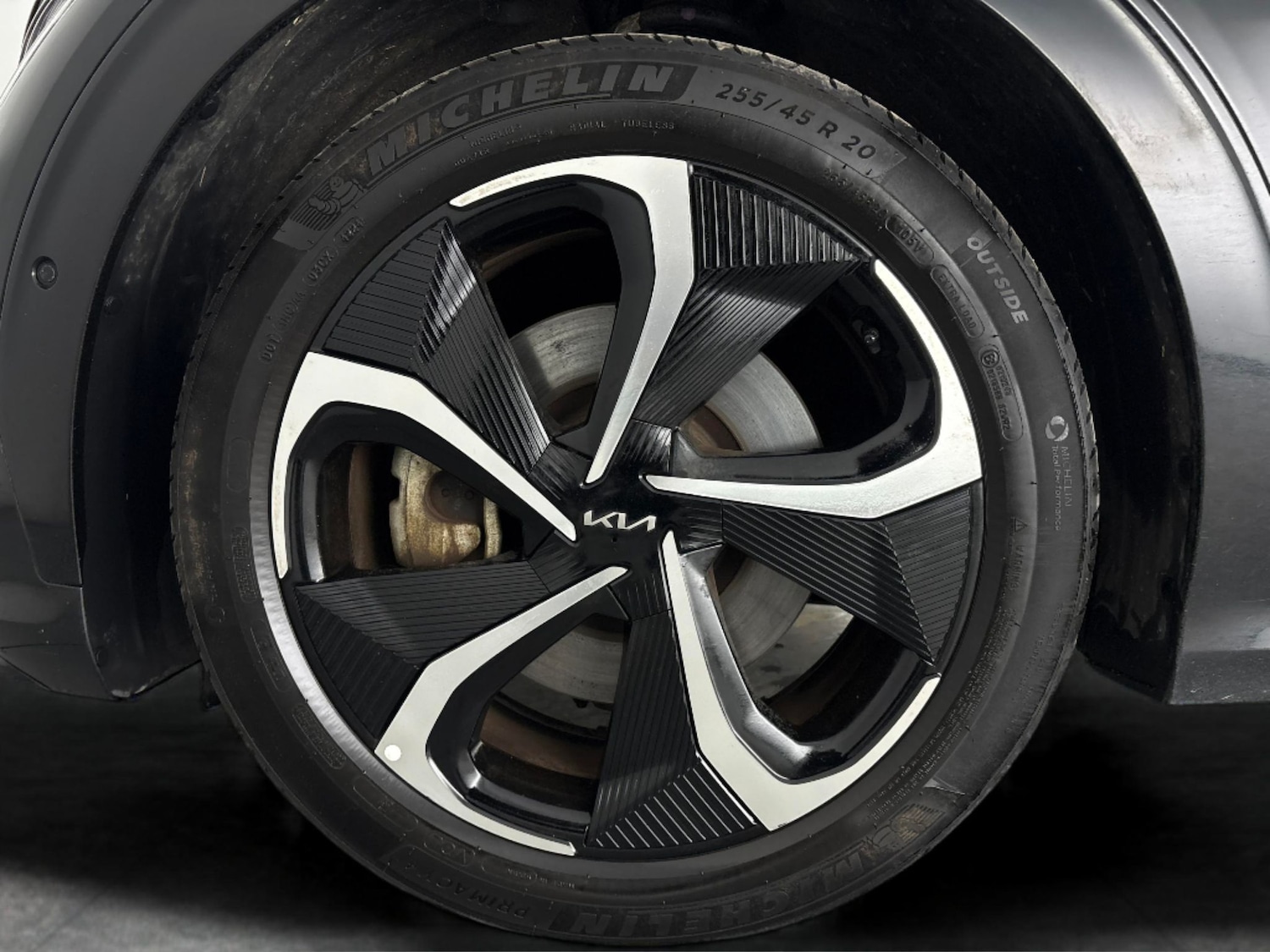 Used Kia EV6 2023 for sale - 77691328: Photo 34