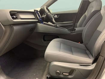 Used Polestar Polestar 2 2022 for sale - 77663117: Photo