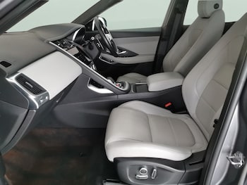 Used Jaguar E-Pace 2021 for sale - 77235751: Photo