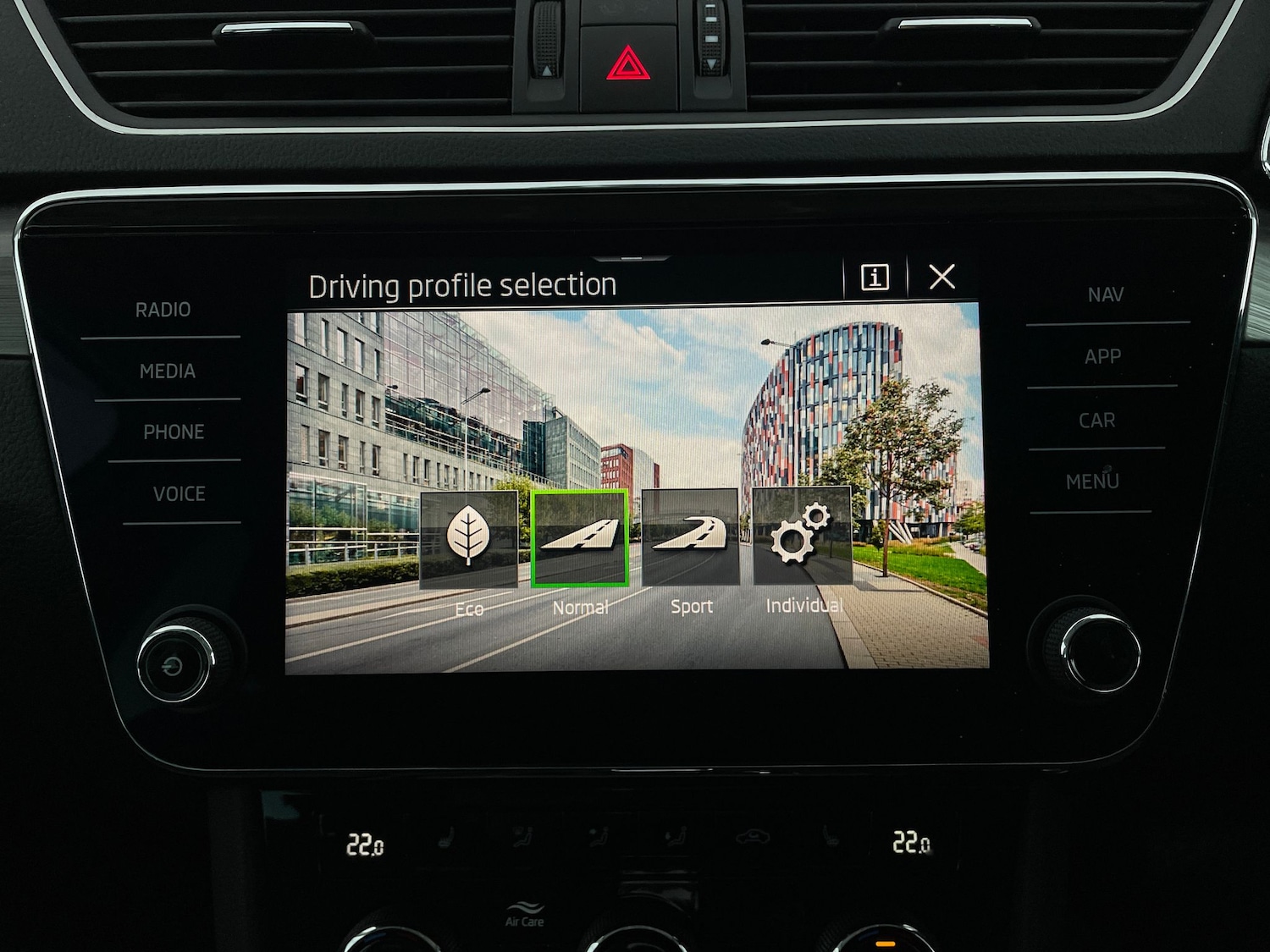 Used Skoda Superb 2023 for sale - 77151773: Photo 18