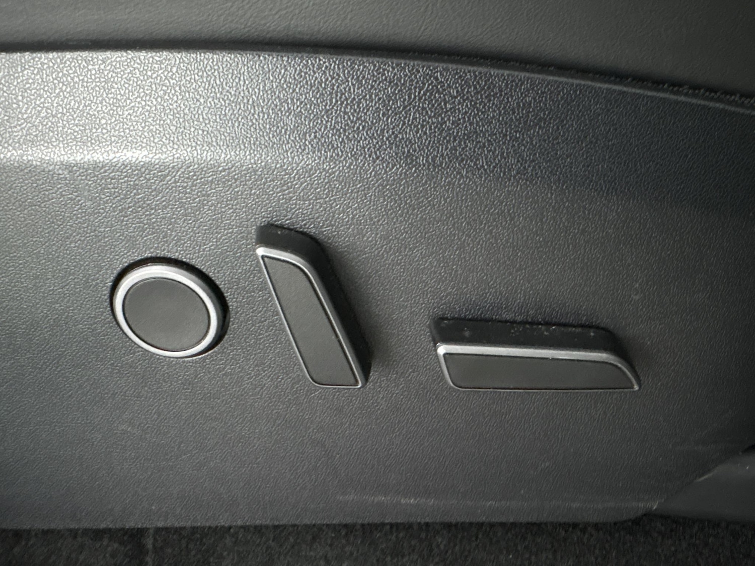 Used Tesla Model Y 2024 for sale - 77702973: Photo 29