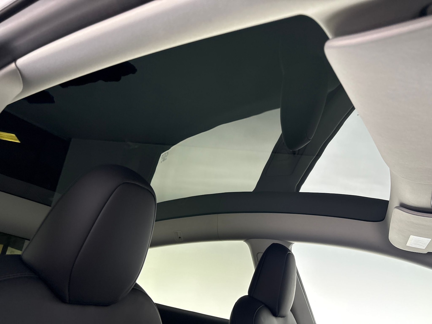 Used Tesla Model Y 2024 for sale - 77702973: Photo 5