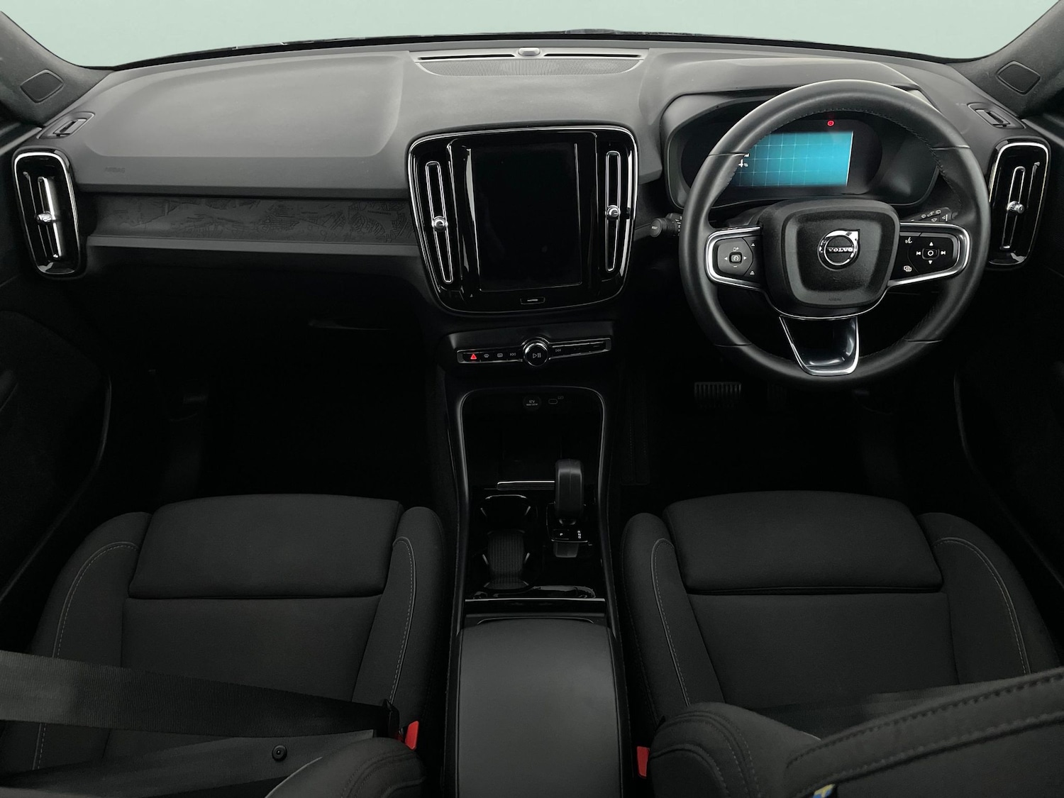 Used Volvo XC40 2023 for sale - 78015057: Photo 7