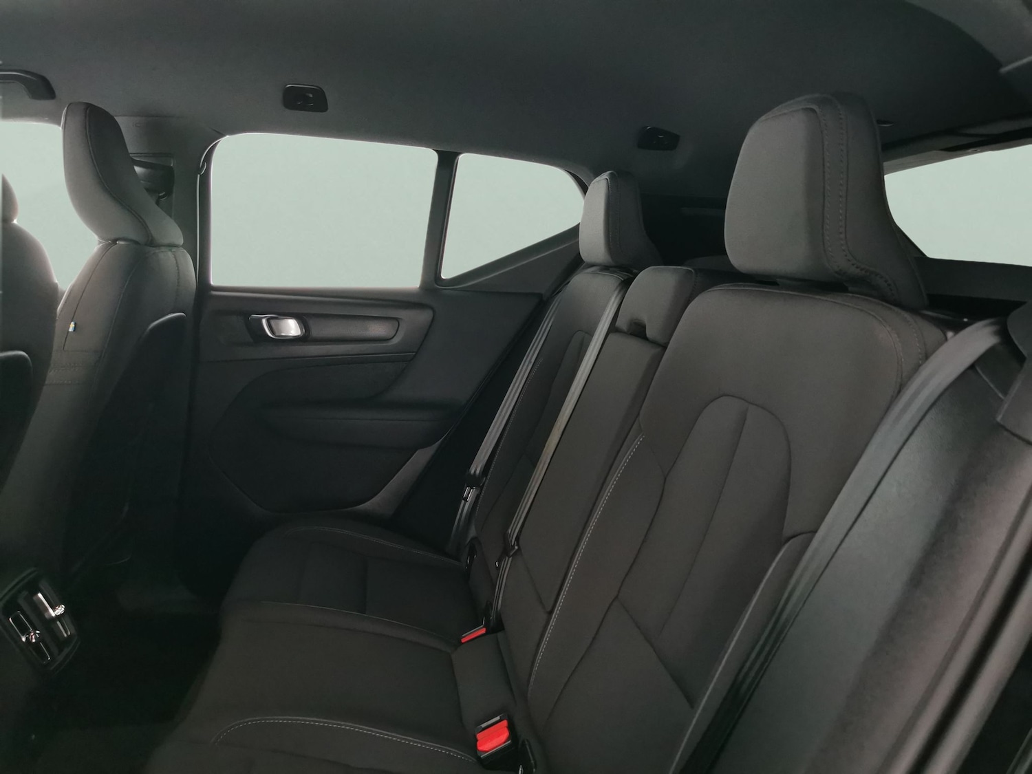 Used Volvo XC40 2022 for sale - 77019316: Photo 24