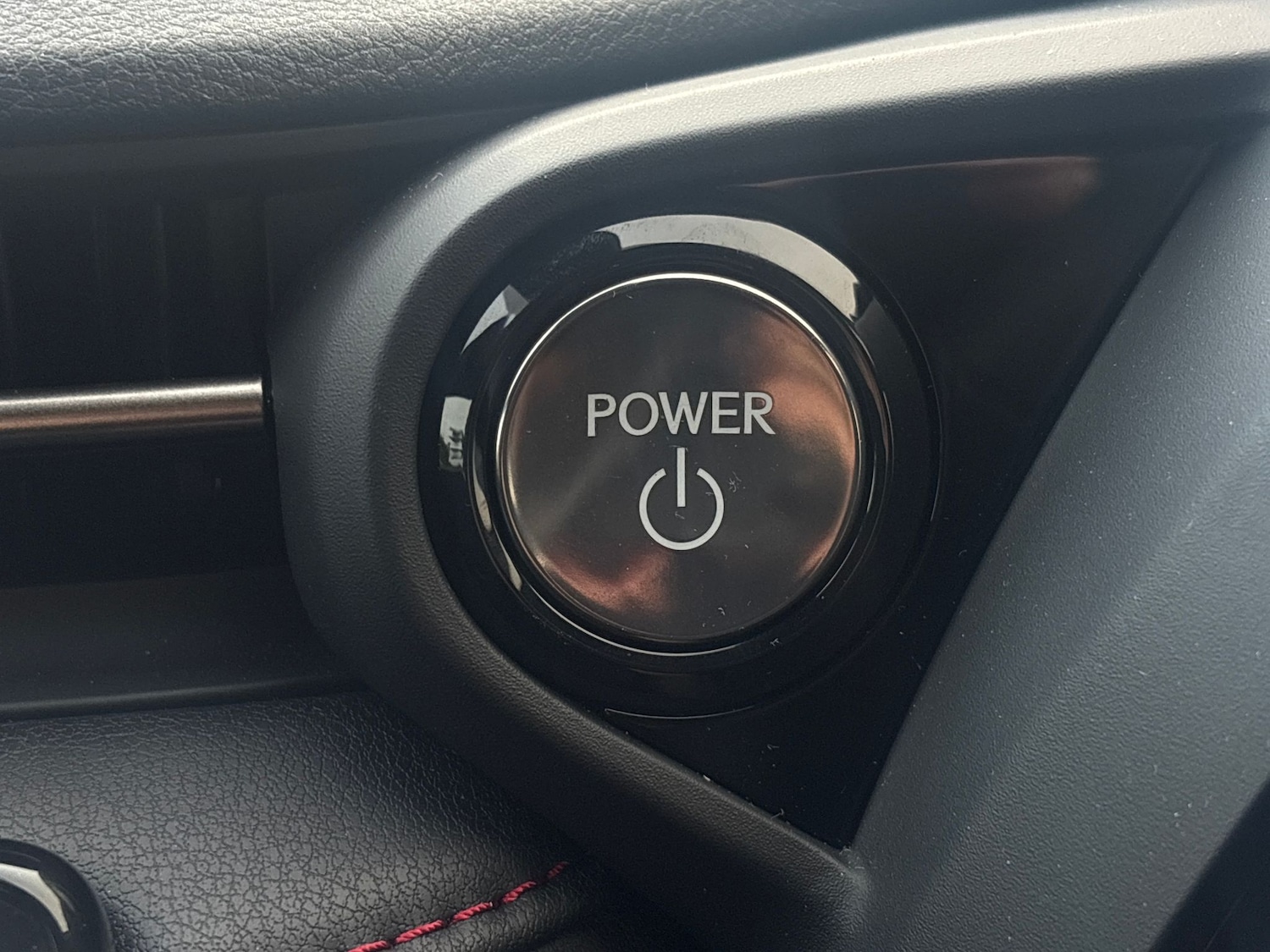 Used Lexus LBX 2024 for sale - 76320550: Photo 19