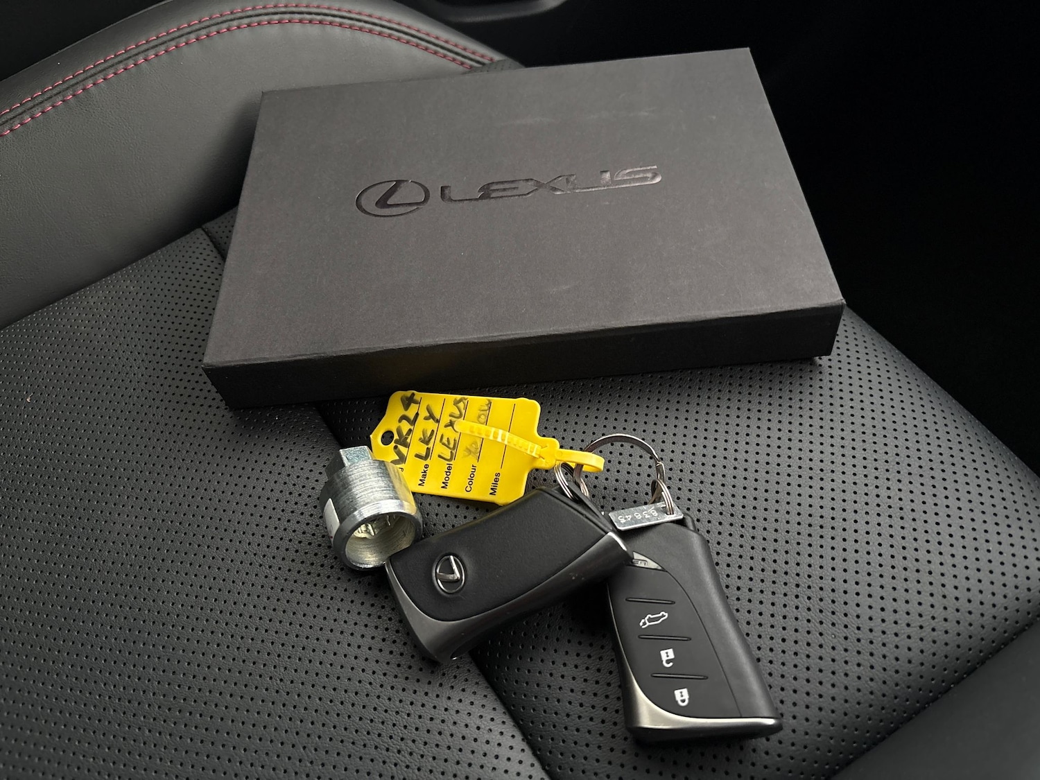 Used Lexus LBX 2024 for sale - 76320550: Photo 47