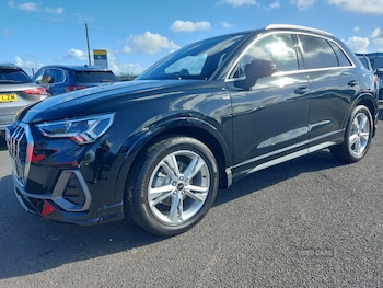 Audi - Q3