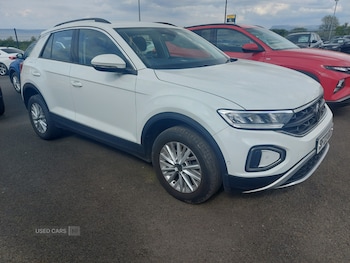Used Volkswagen T-Roc 2023 for sale - 78462570: Photo