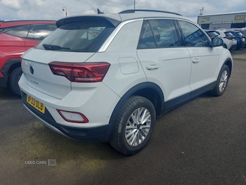 Used Volkswagen T-Roc 2023 for sale - 78462570: Photo