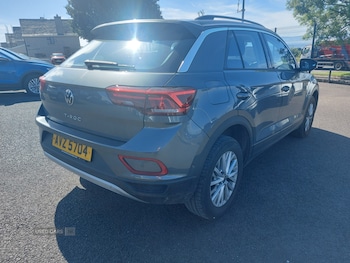 Used Volkswagen T-Roc 2023 for sale - 78977215: Photo