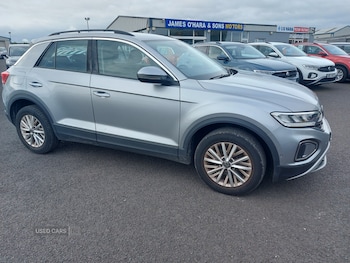 Used Volkswagen T-Roc 2023 for sale - 78676982: Photo
