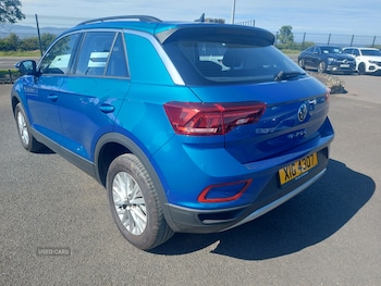 Used Volkswagen T-Roc 2024 for sale - 78977212: Photo