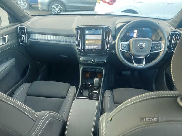 Used Volvo XC40 2025 for sale - 77030112: Photo 9