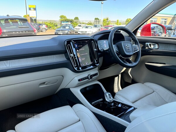 Used Volvo XC40 2022 for sale - 74687494: Photo 4
