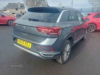 Used Volkswagen T-Roc 2023 for sale - 78262040: Photo