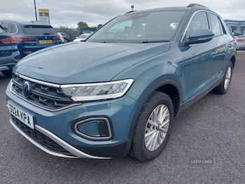 Used Volkswagen T-Roc 2024 for sale - 75553412: Photo
