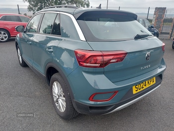 Used Volkswagen T-Roc 2024 for sale - 75553412: Photo