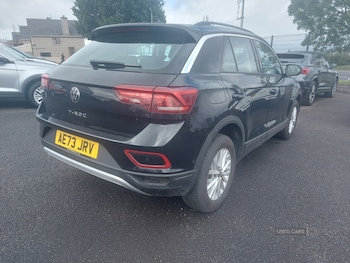 Used Volkswagen T-Roc 2024 for sale - 79050277: Photo