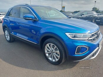 Used Volkswagen T-Roc 2024 for sale - 75624524: Photo