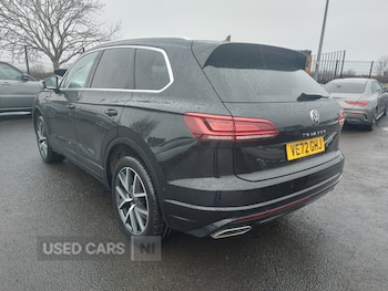 Used Volkswagen Touareg 2023 for sale - 77613500: Photo