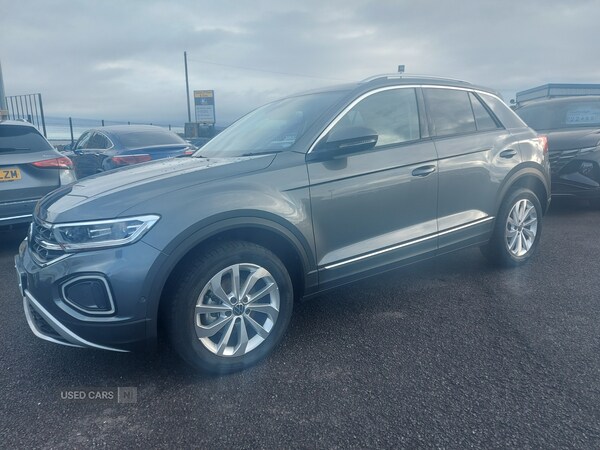 Used Volkswagen T-Roc 2024 for sale - 76190253: Photo 1
