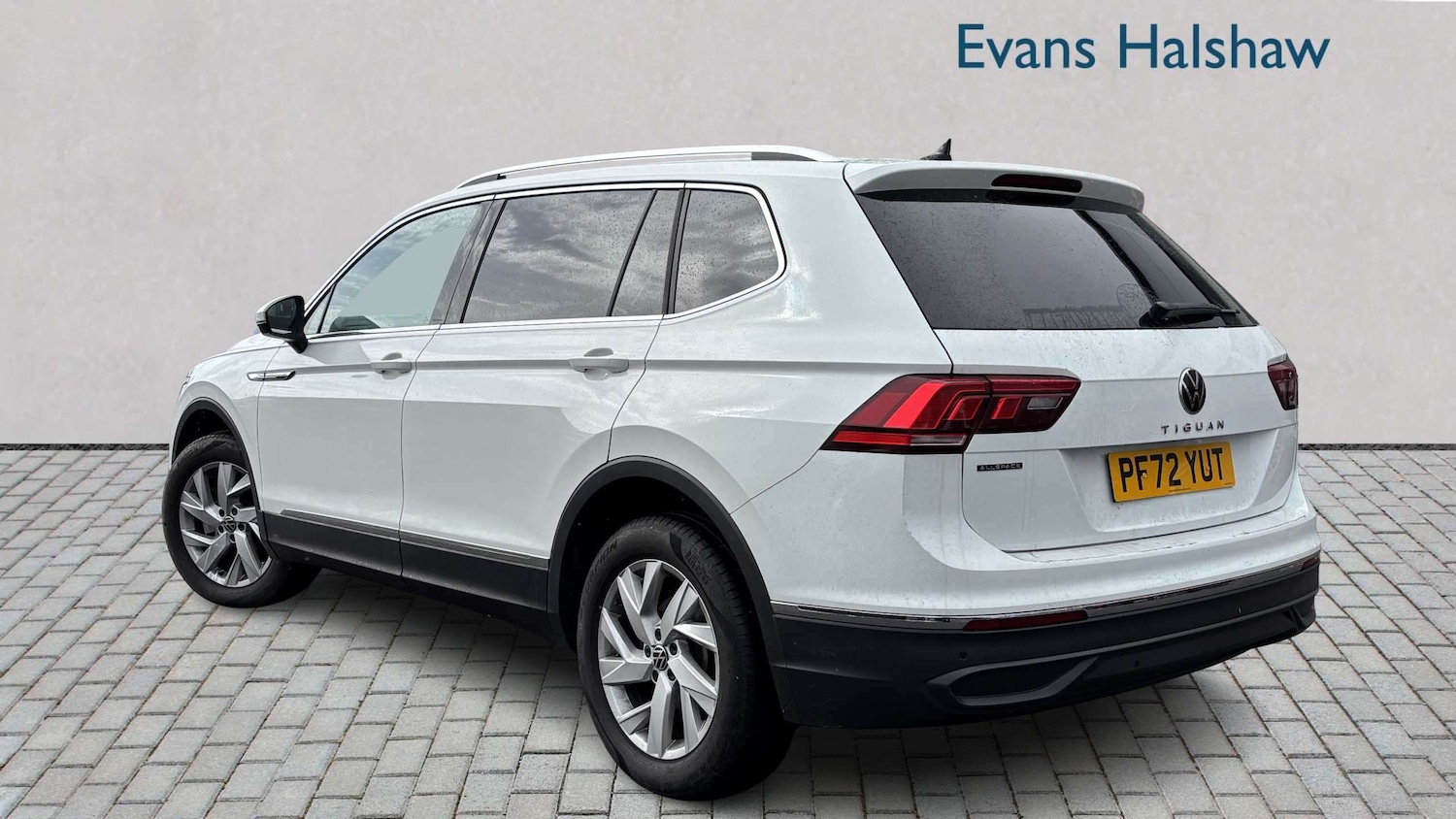 Used Volkswagen Tiguan Allspace 2023 for sale - 78010225: Photo 2