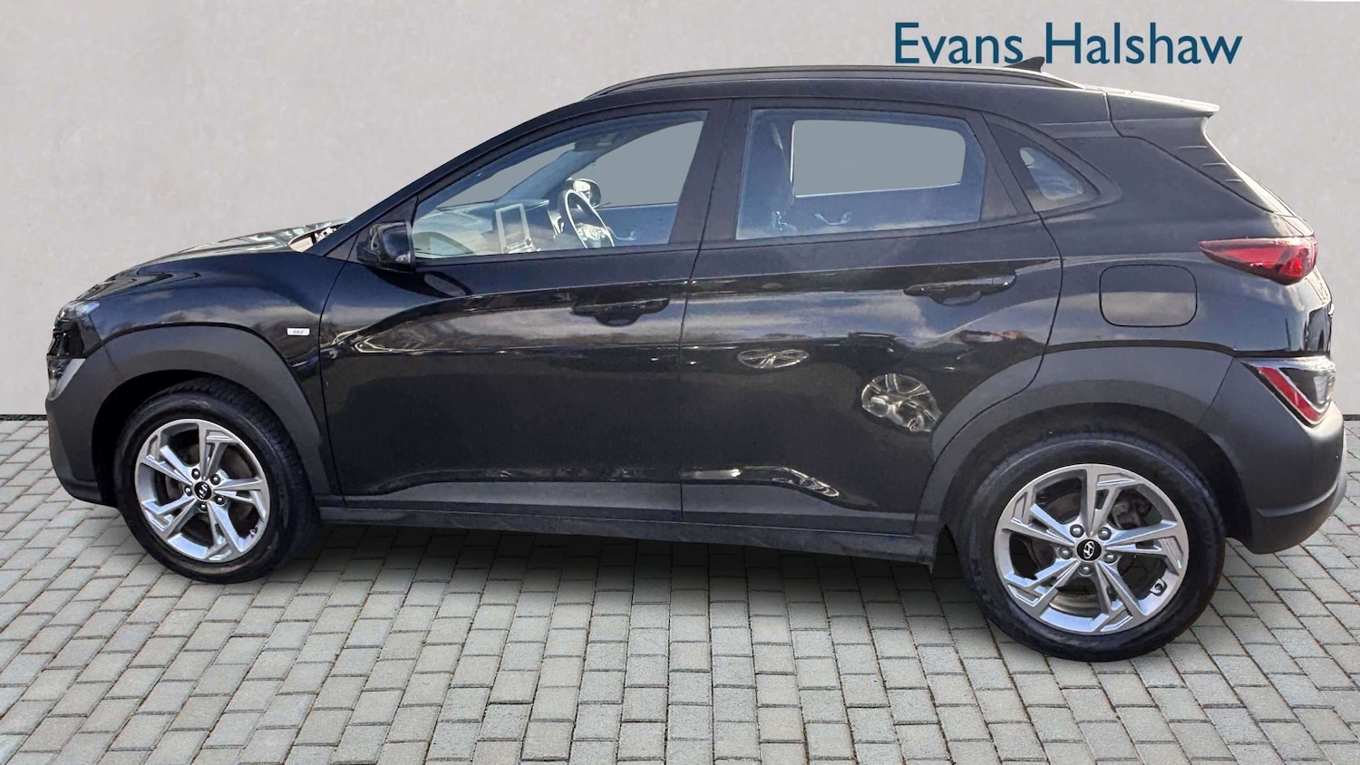 Used Hyundai KONA for sale - 77860018: Photo 3