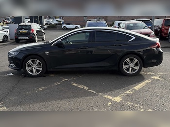 Used Vauxhall Insignia 2019 for sale - 77860212: Photo