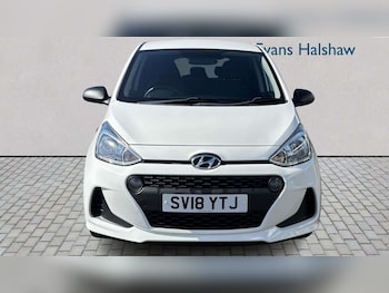 Used Hyundai i10 2018 for sale - 78754801: Photo