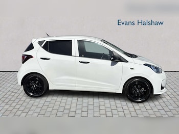 Used Hyundai i10 2018 for sale - 78754801: Photo
