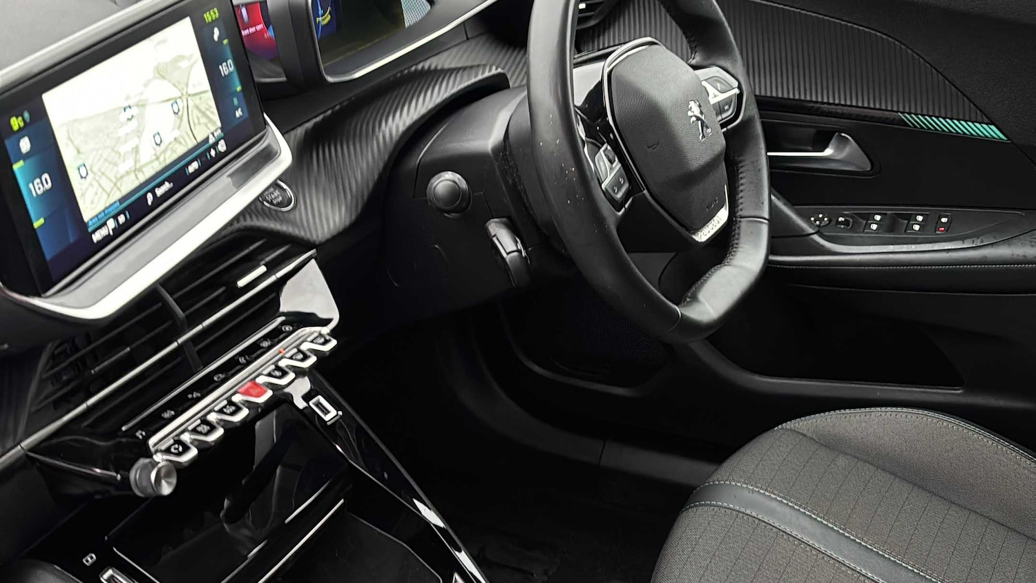 Used Peugeot 2008 2022 for sale - 78037537: Photo 13