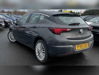 Used Vauxhall Astra 2015 for sale - 77928530: Photo