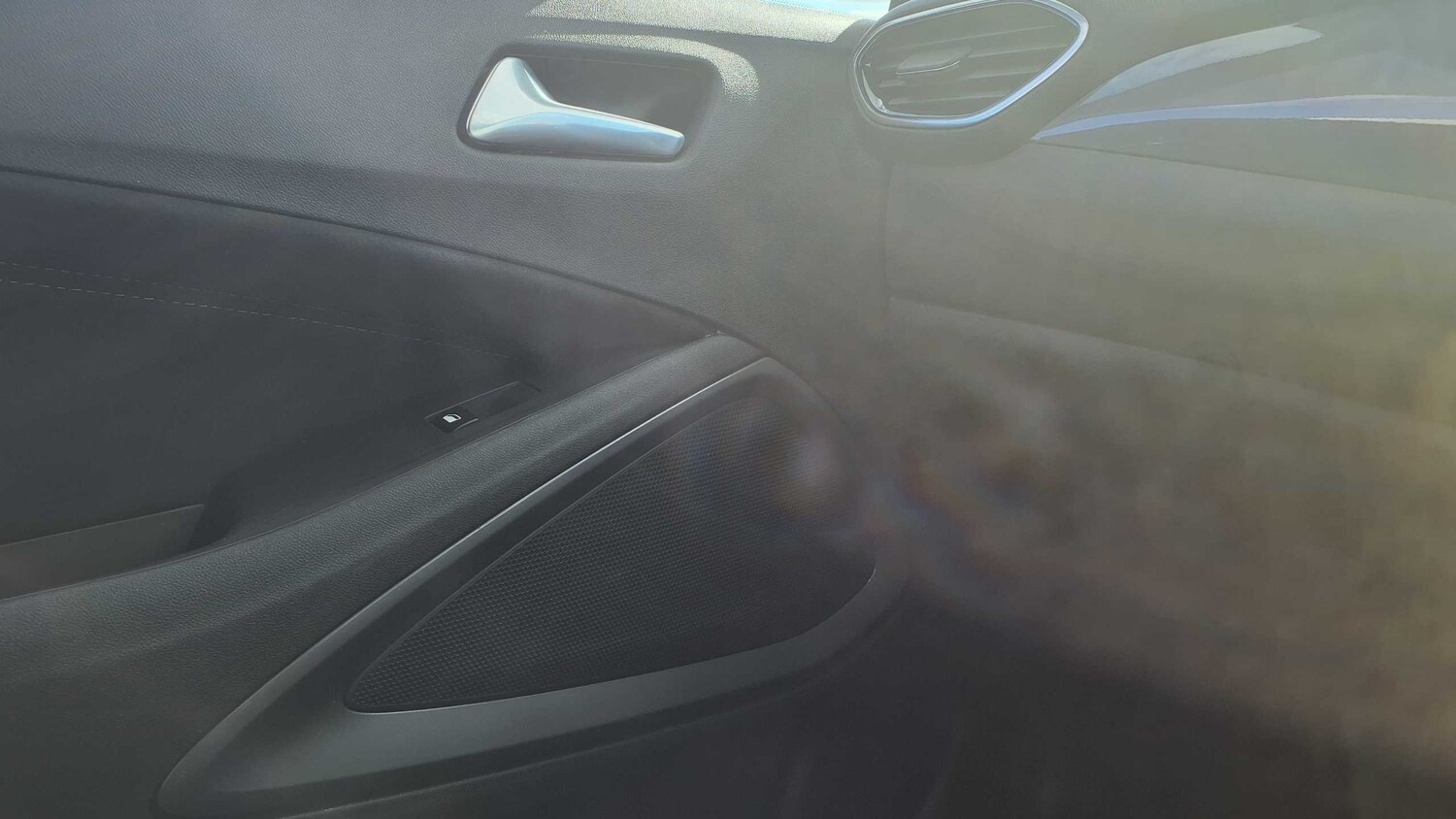 Used Vauxhall Crossland for sale - 77858247: Photo 25