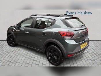 Used Dacia Sandero Stepway 2024 for sale - 79637548: Photo