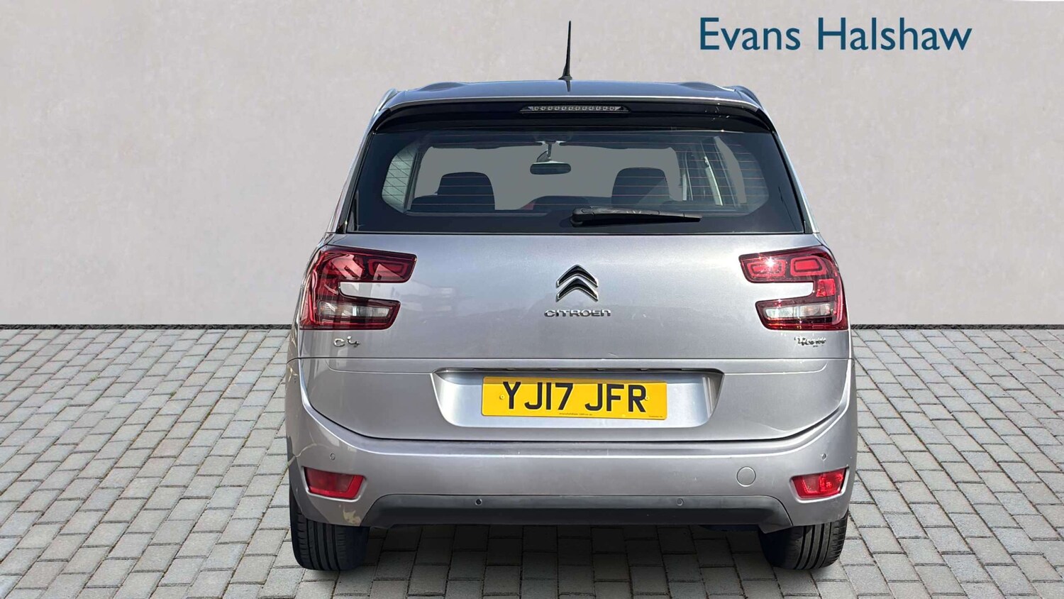 Used Citroen Grand C4 Picasso 2017 for sale - 77961070: Photo 5