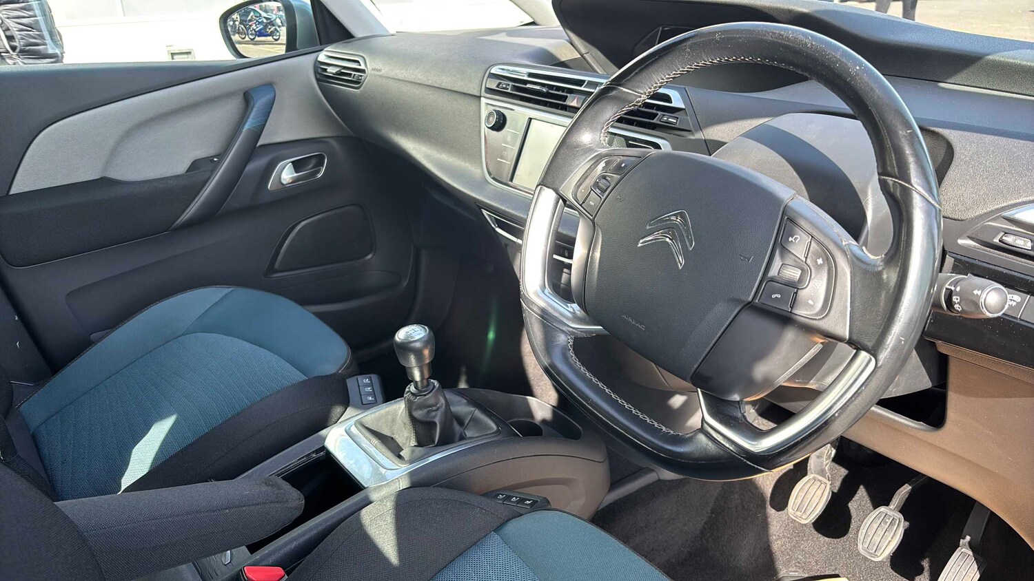 Used Citroen Grand C4 Picasso 2017 for sale - 77961070: Photo 8