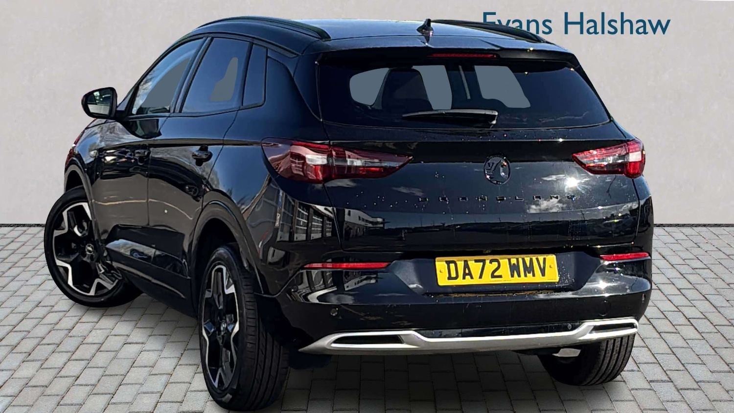 Used Vauxhall Grandland for sale - 77862482: Photo 2