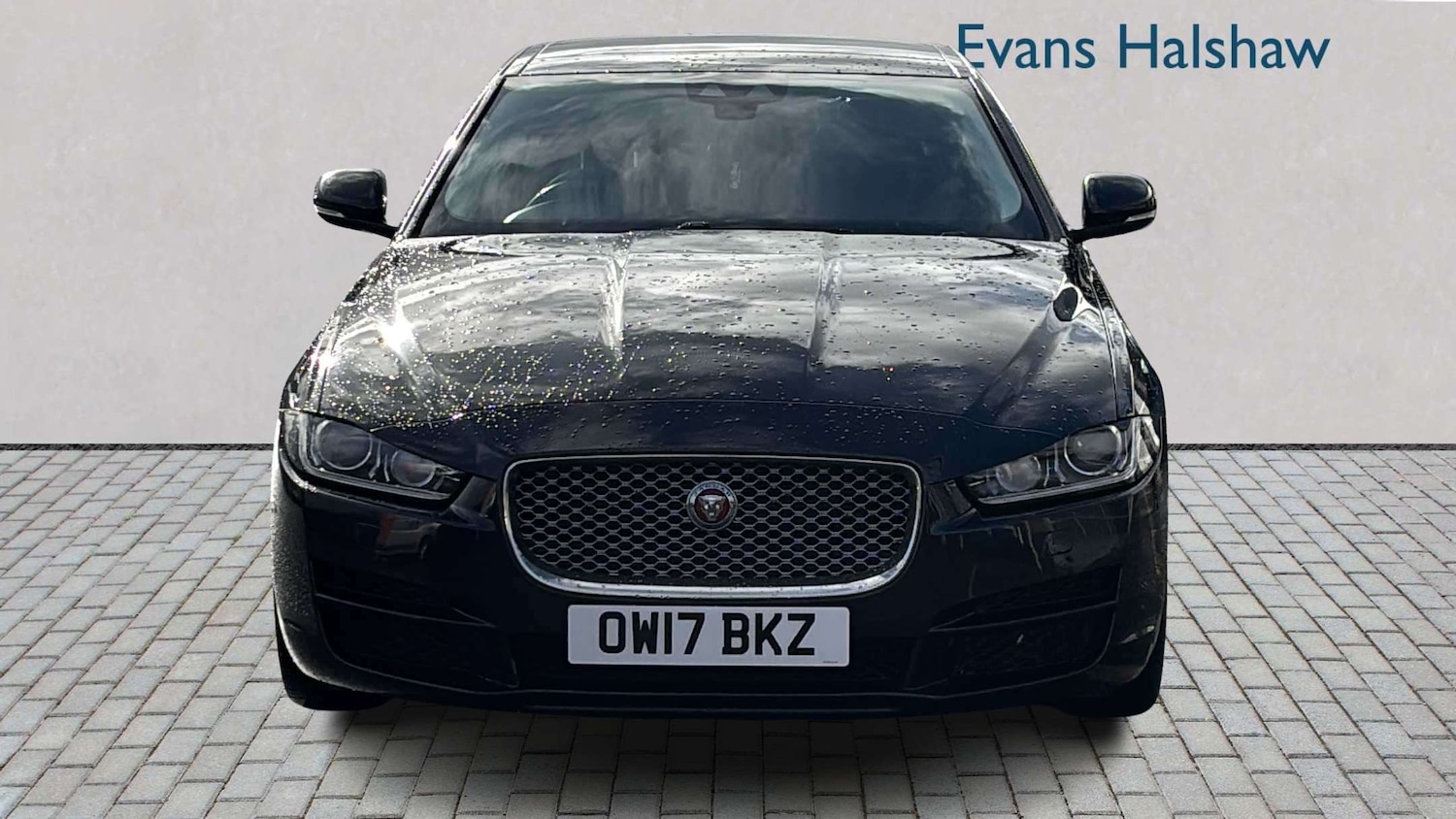 Used Jaguar XE 2017 for sale - 77899267: Photo 5