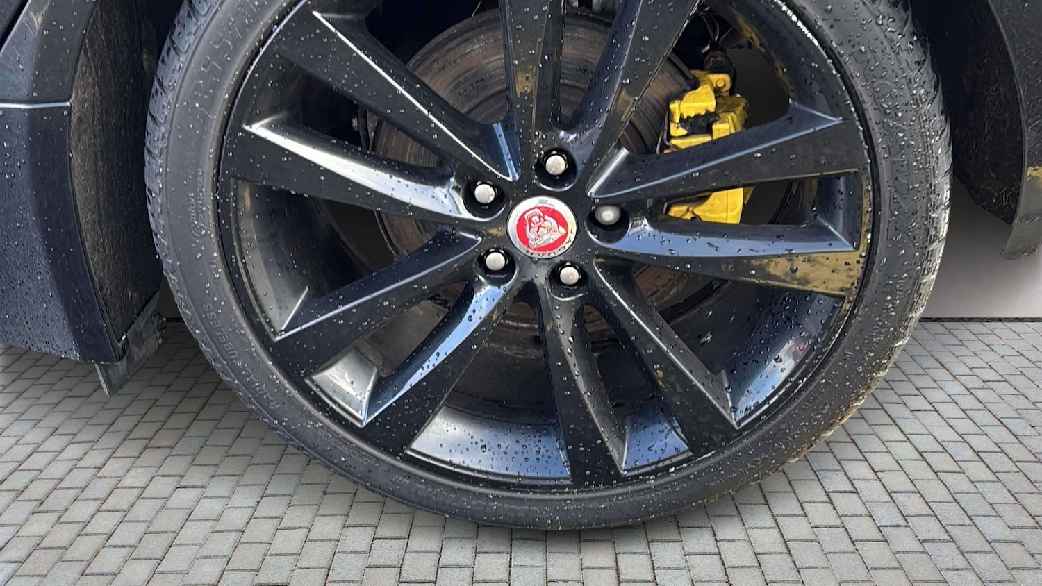 Used Jaguar XE 2017 for sale - 77899267: Photo 7