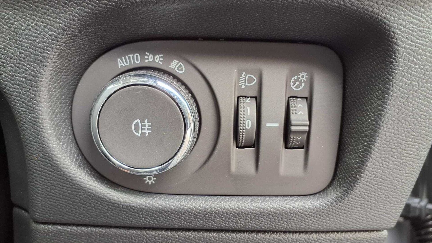 Used Vauxhall Mokka for sale - 77859347: Photo 25