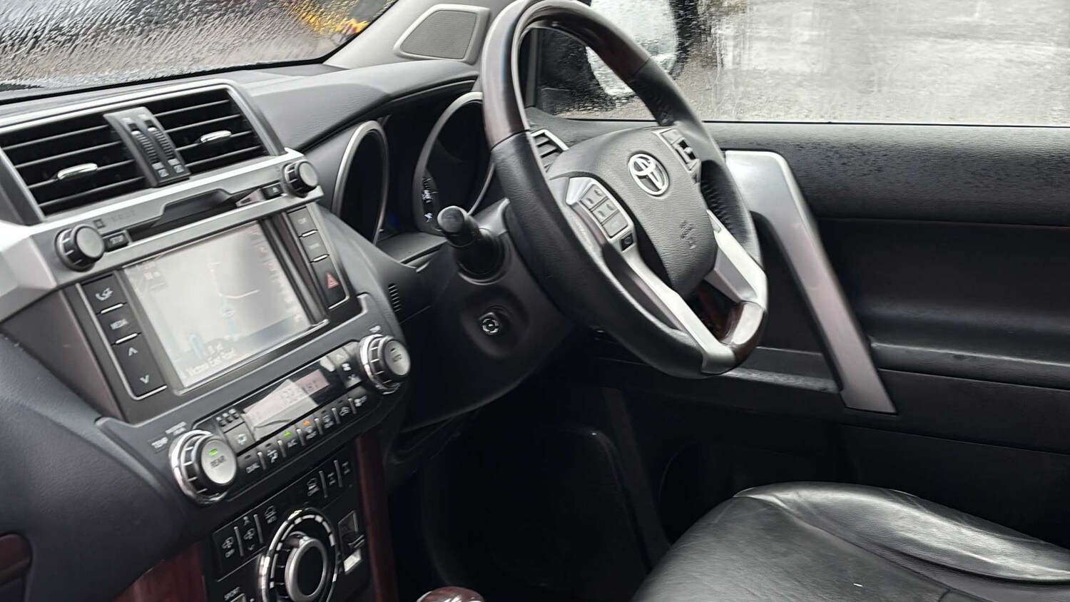 Used Toyota Land Cruiser for sale - 77859264: Photo 13