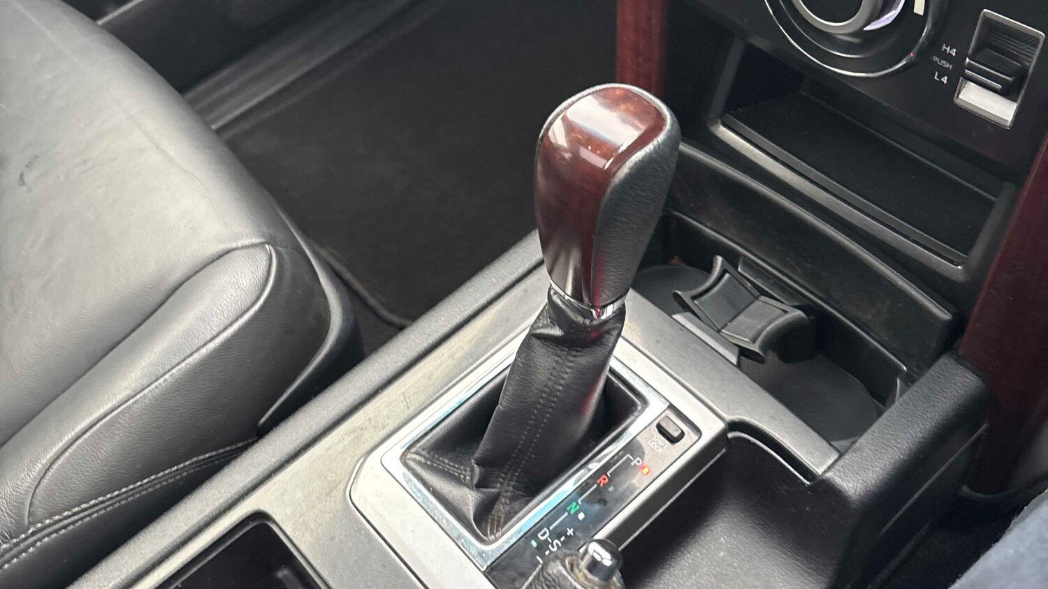 Used Toyota Land Cruiser for sale - 77859264: Photo 15