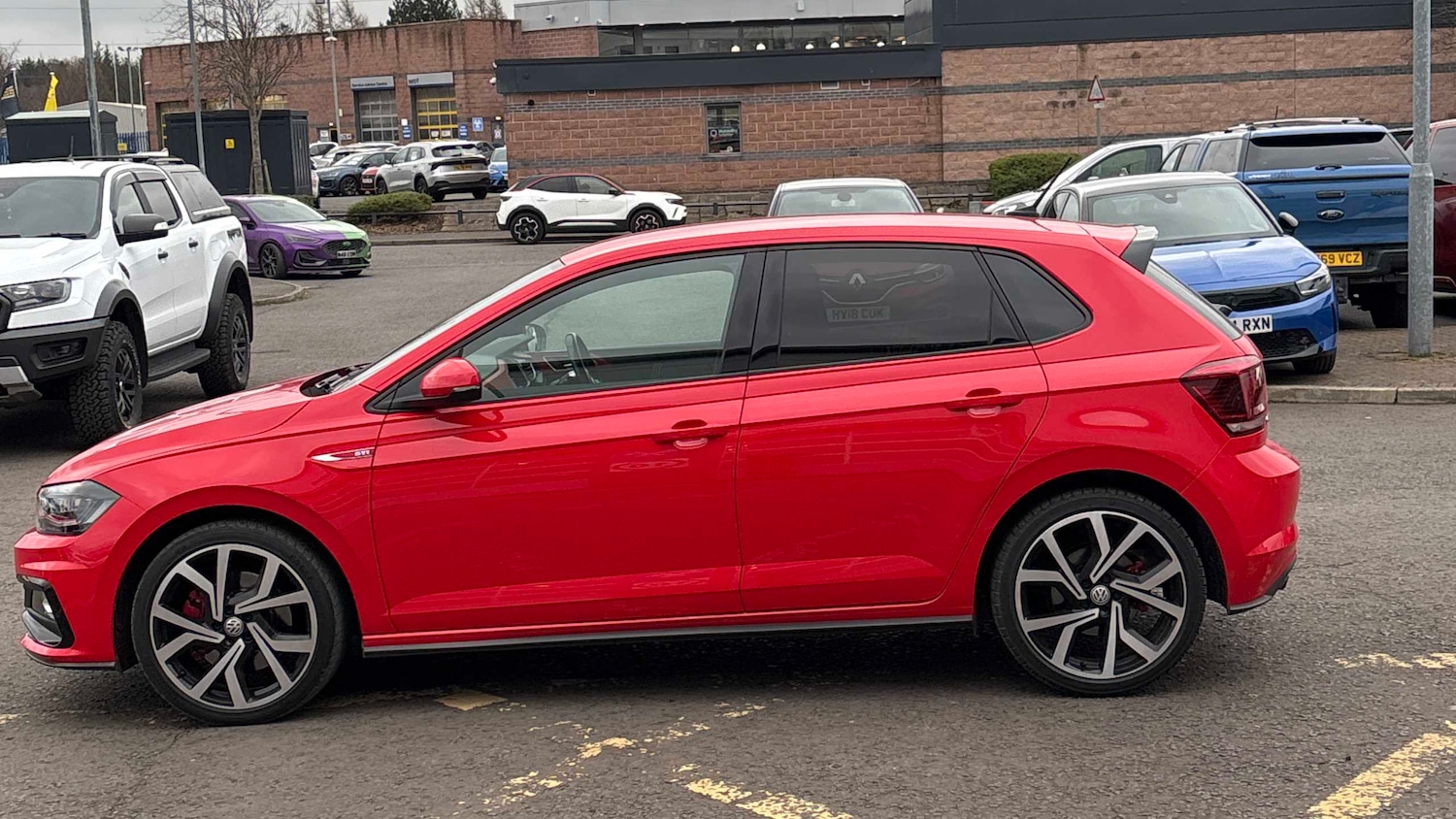 Used Volkswagen Polo 2018 for sale - 77858805: Photo 3